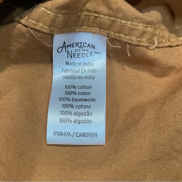 Coors Banquet Beer Shirt Long Sleeve Brown Button Up Collared Men’s Size Small - Picture 9 of 9